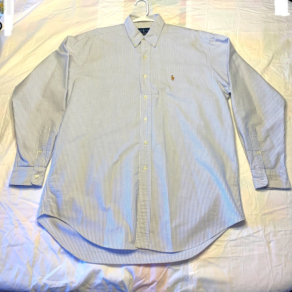 Ralph Lauren men’s Blake 100% cotton long sleeve dress shirt.